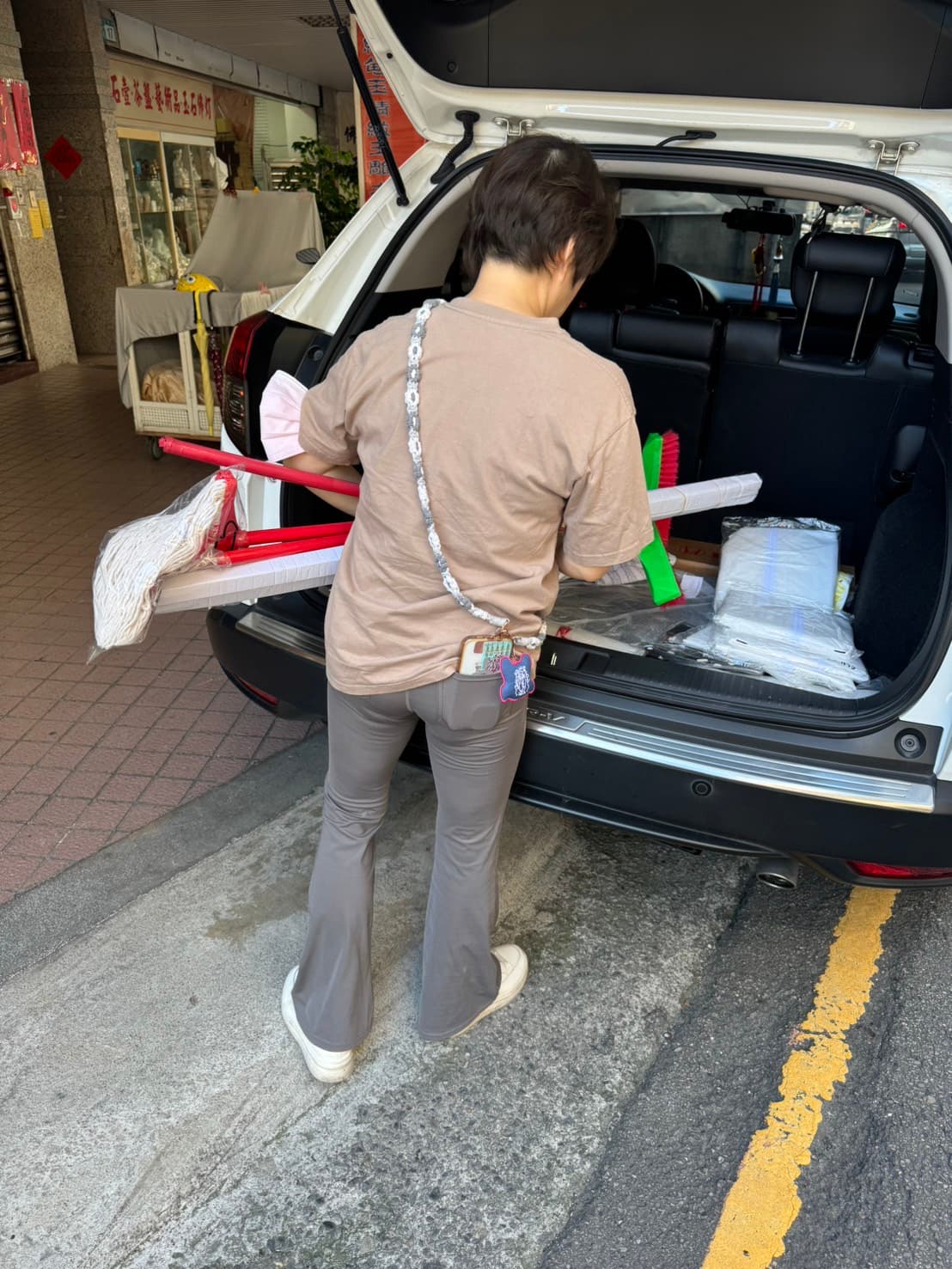 淨化前 — 起居空間